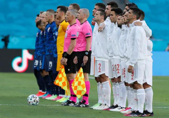 الطريق إلى اليورورحلة مثيرة نحو النهائي
